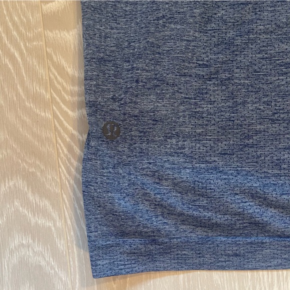 Lululemon Metal Vent Tech Hoodie 2.0 Blue size XL - Picture 14 of 15